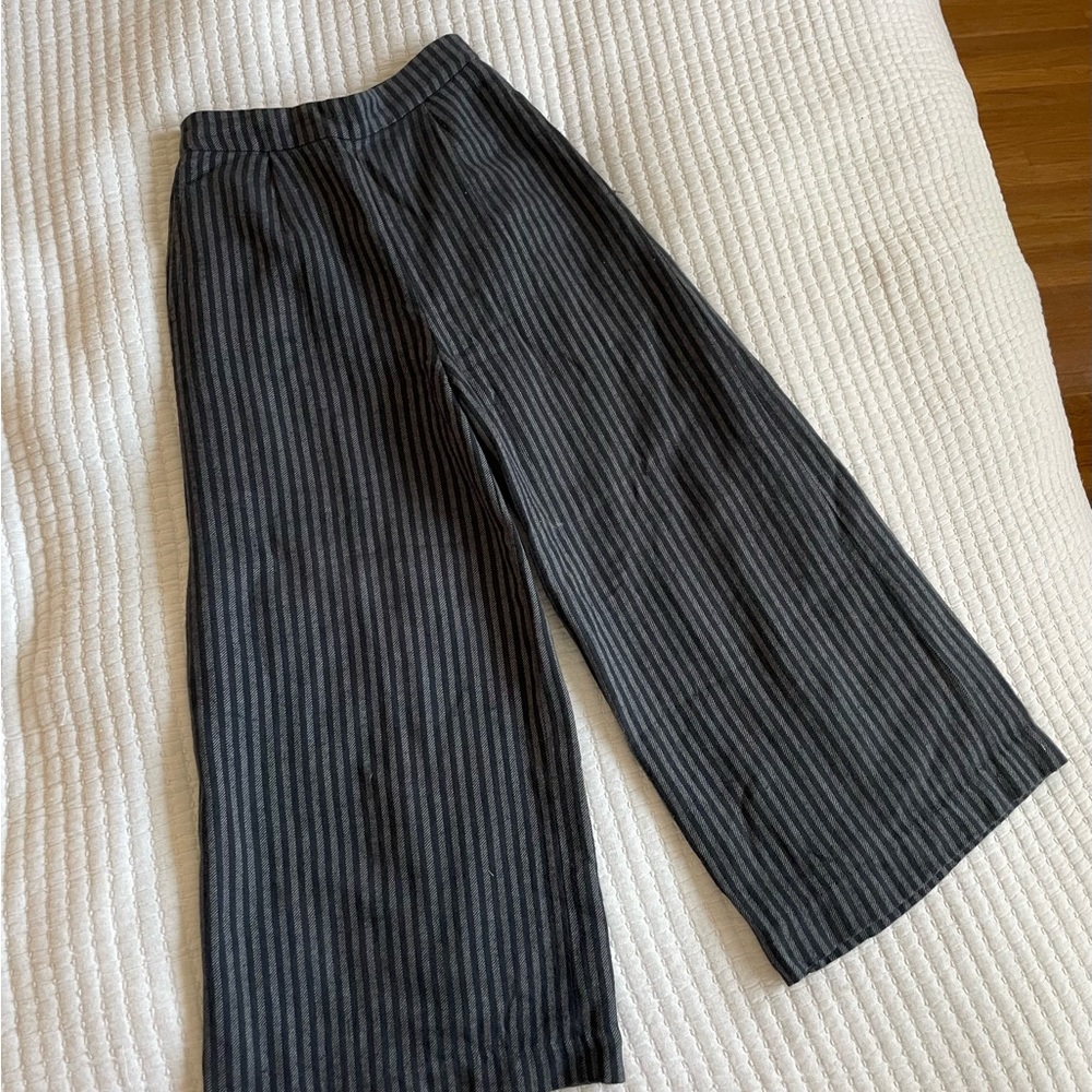 7115 by Szeki Signature Wide Leg Pant